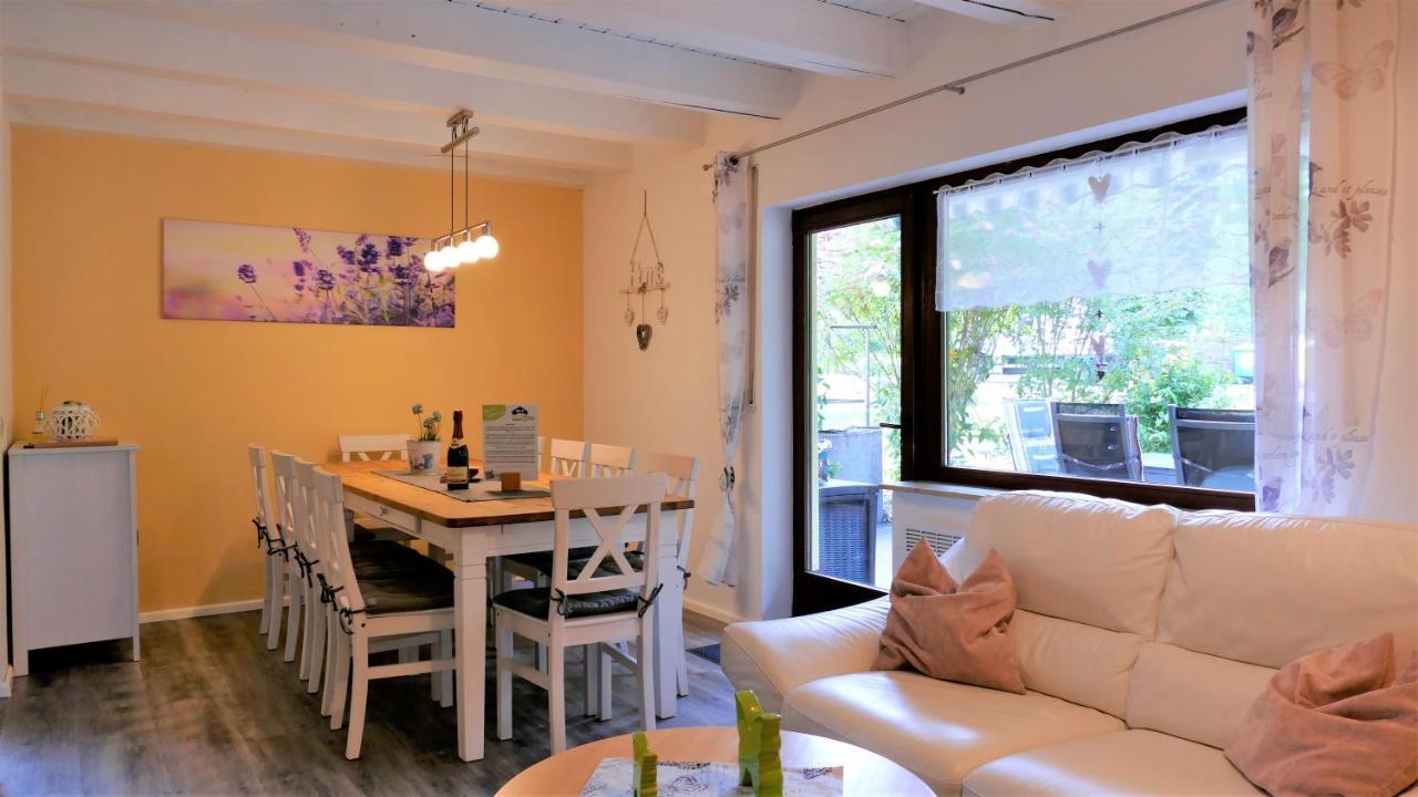 Helles Ferienhaus im Landhausstil für bis zu 10 Personen Frielendorf Exterior foto